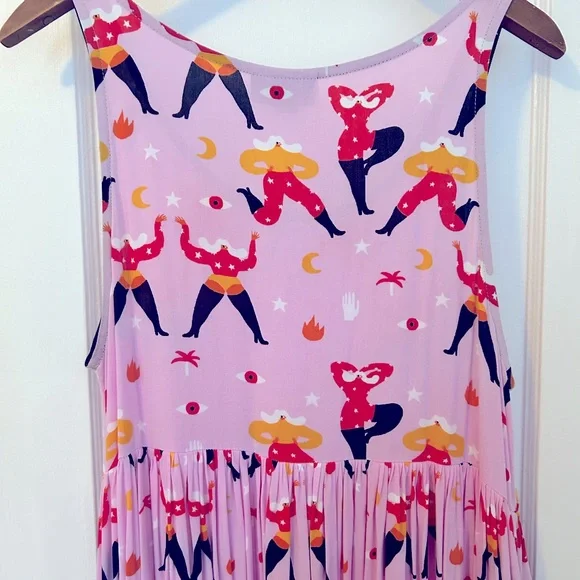 Nooworks Naomi Pink Midi Dress with Colorful Print - Picture 2 of 5